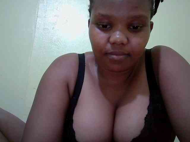 Shepretty webcam
