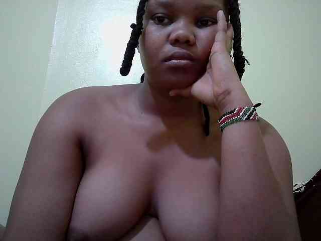 Shepretty webcam