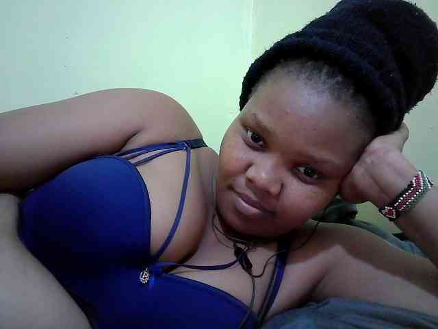 Shepretty webcam