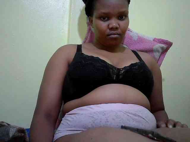 Shepretty webcam