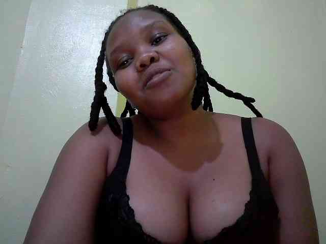 Shepretty webcam
