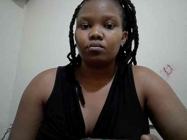 Shepretty webcam