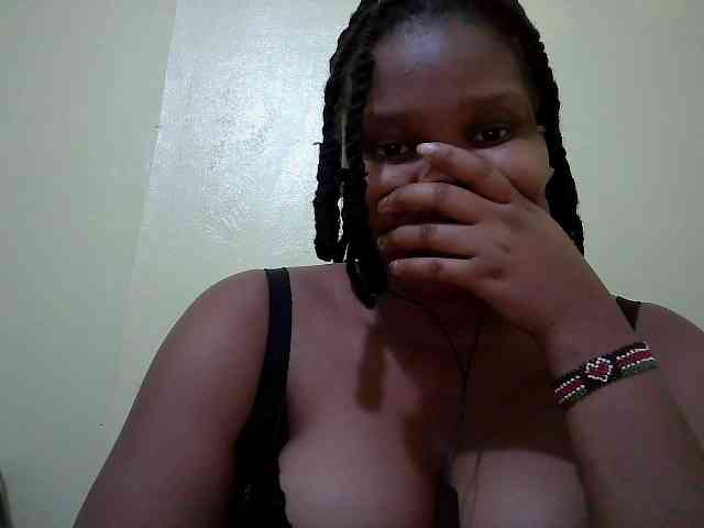Shepretty webcam
