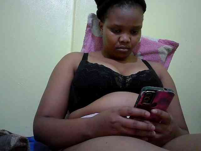 Shepretty webcam