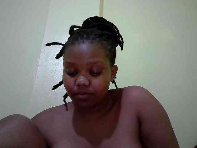 Shepretty webcam