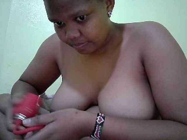 Shepretty webcam
