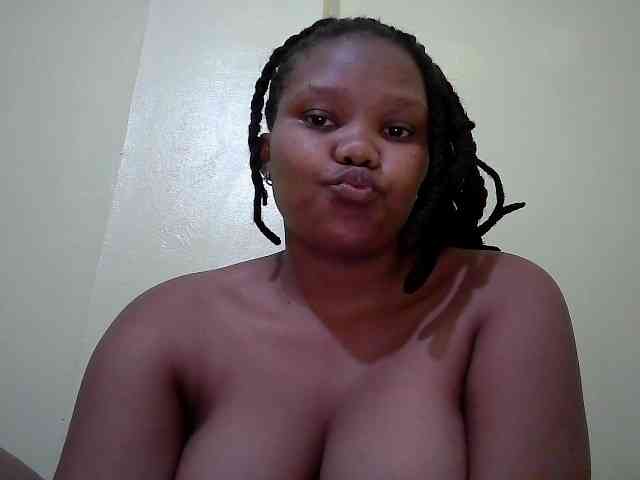 Shepretty webcam