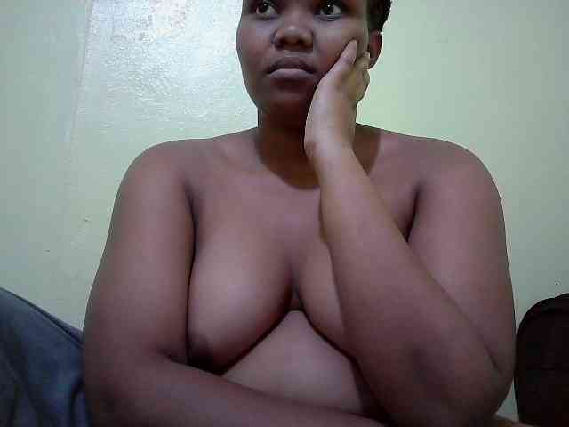 Shepretty webcam
