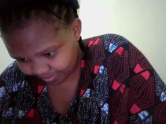 Shepretty webcam