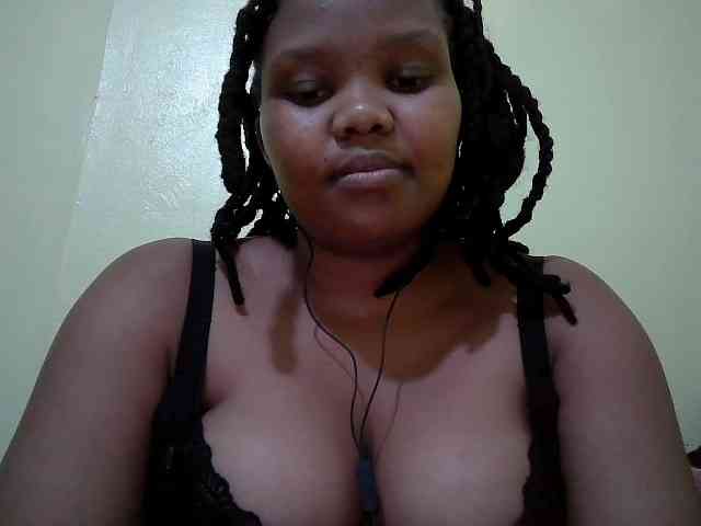 Shepretty webcam