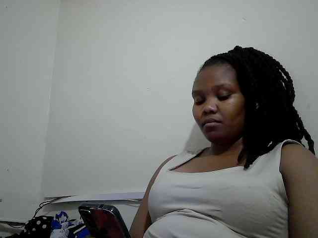 Shepretty webcam