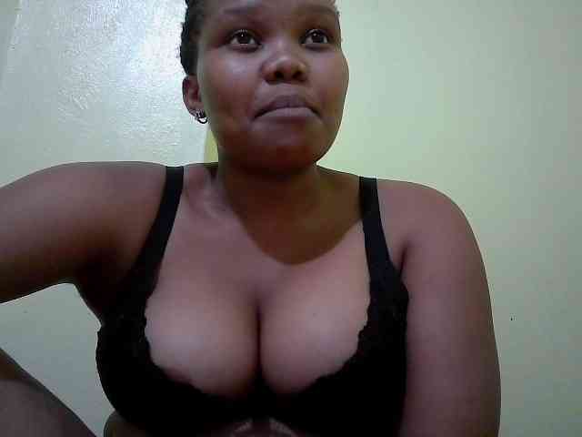 Shepretty webcam