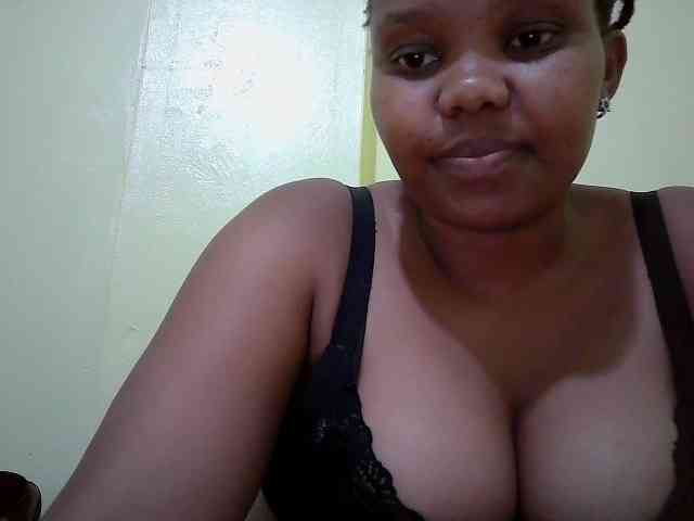 Shepretty webcam
