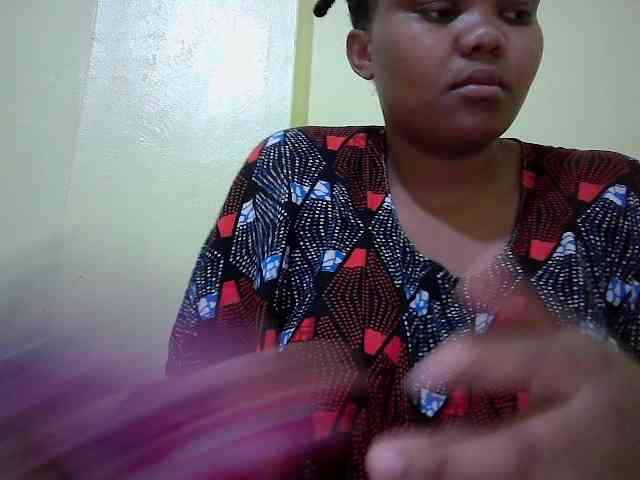 Shepretty webcam