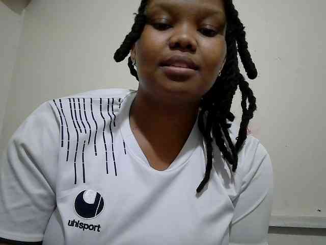 Shepretty webcam