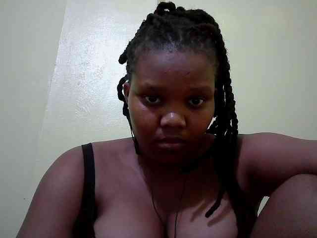 Shepretty webcam