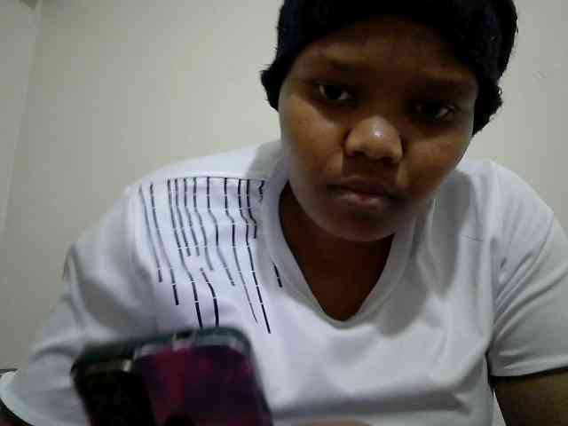 Shepretty webcam