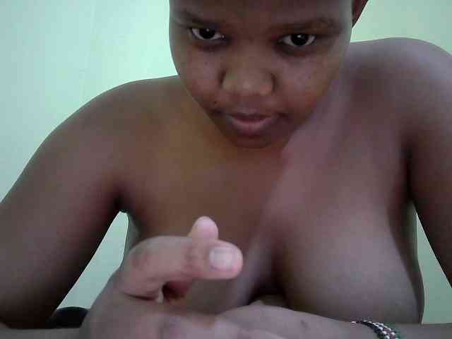 Shepretty webcam