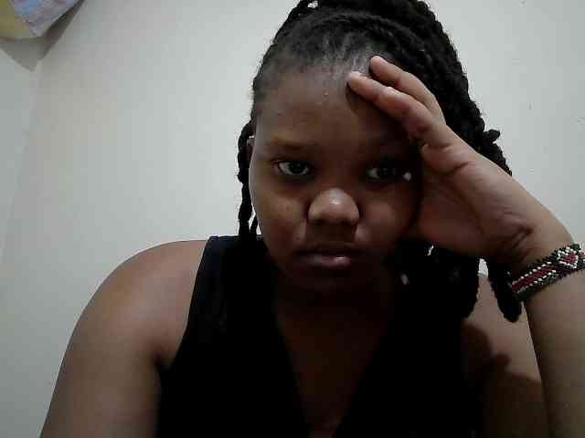Shepretty webcam
