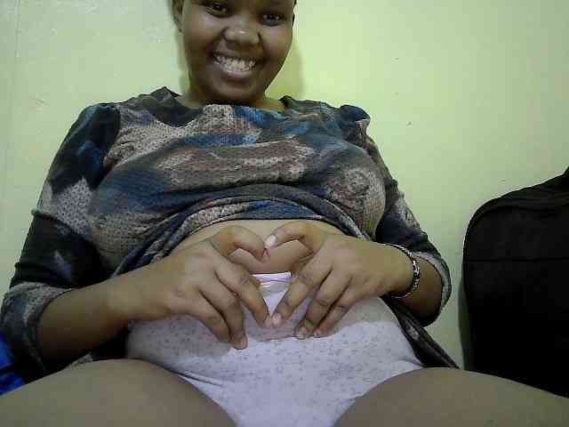 Shepretty webcam