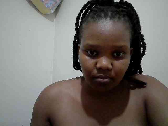 Shepretty webcam