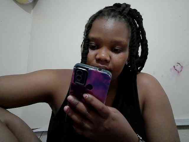 Shepretty webcam