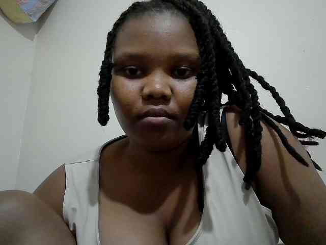 Shepretty webcam