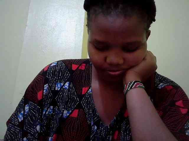Shepretty webcam