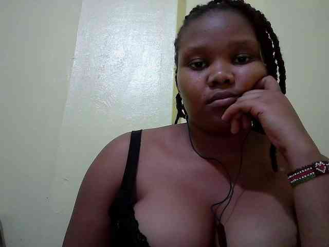Shepretty webcam