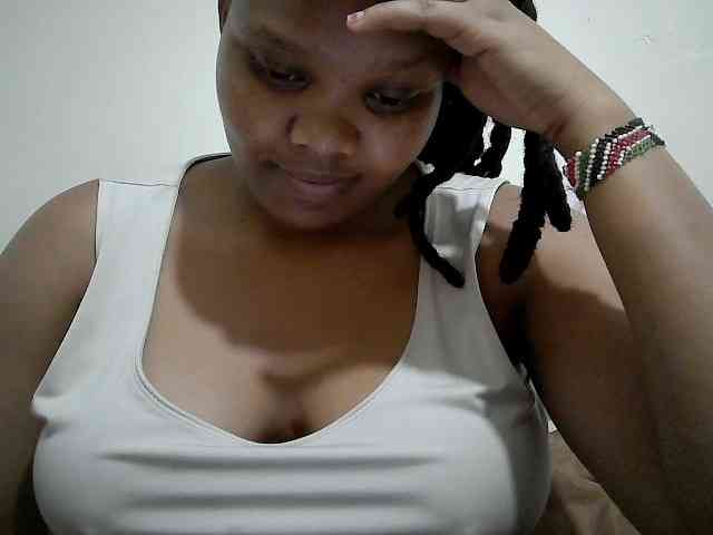 Shepretty webcam