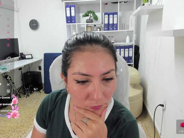 katya-nt live cam on BongaCams