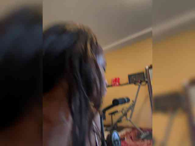 Peachyz webcam