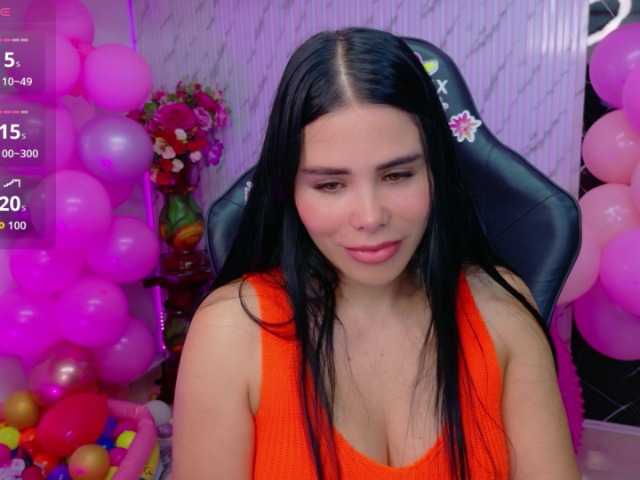 lararoberts1