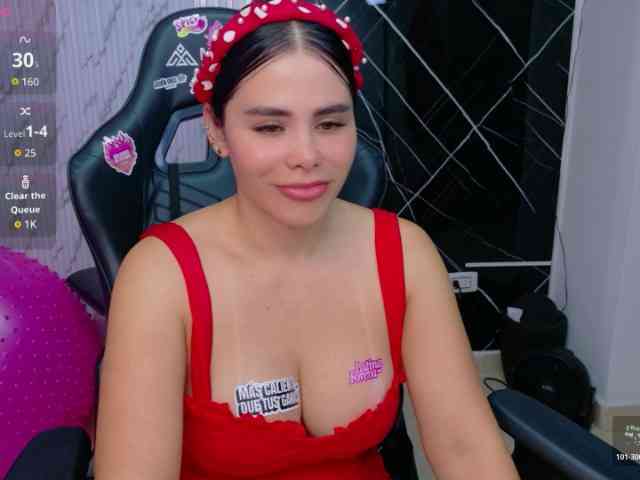 lararoberts1