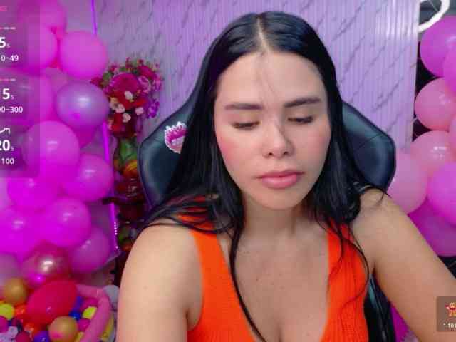 lararoberts1