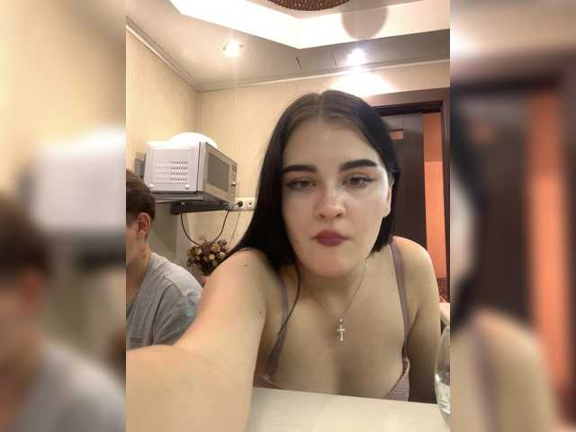 Undress-and-Rule live cam on BongaCams