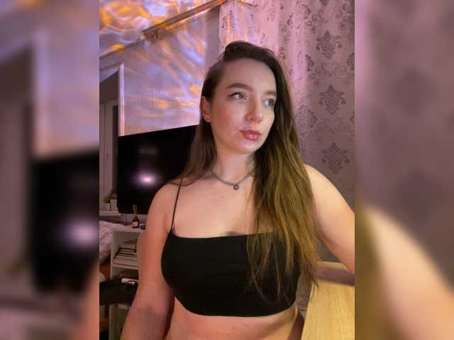 OlaChikaMamasita live cam on BongaCams