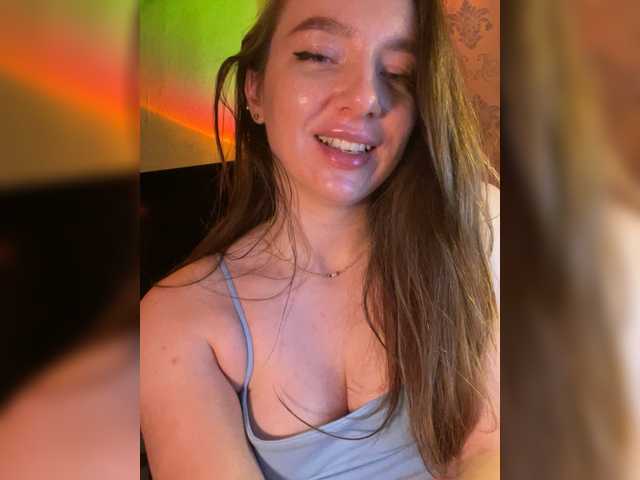 OlaChikaMamasita live cam on BongaCams
