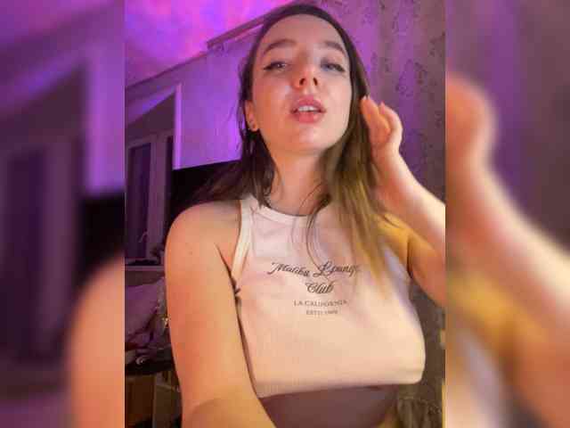 OlaChikaMamasita webcam