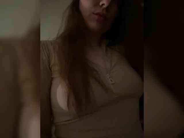 OlaChikaMamasita webcam