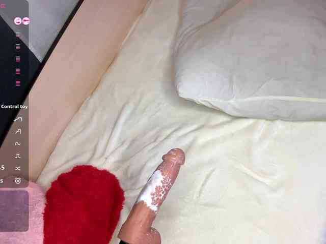 MargueritaMusto webcam