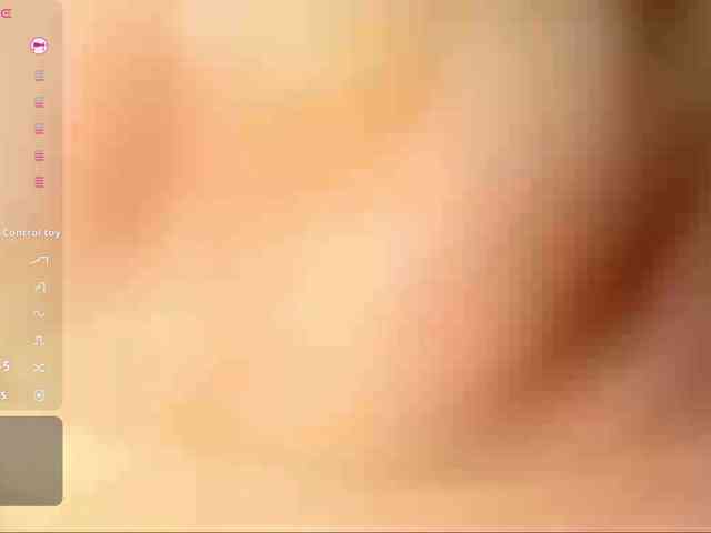 MargueritaMusto webcam