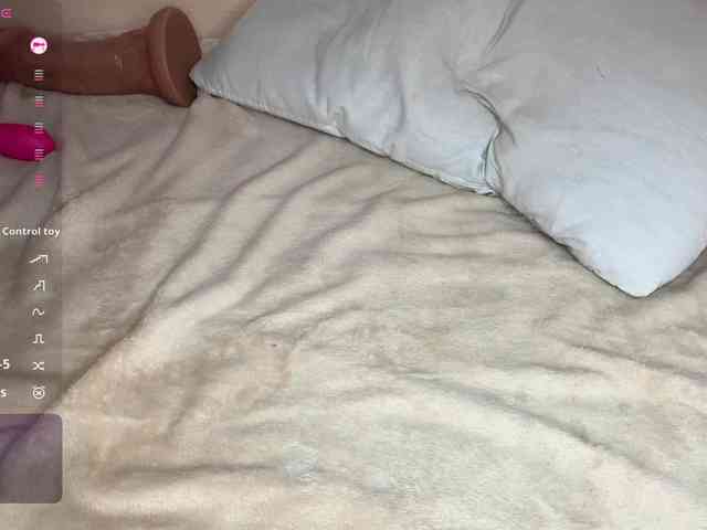 MargueritaMusto webcam