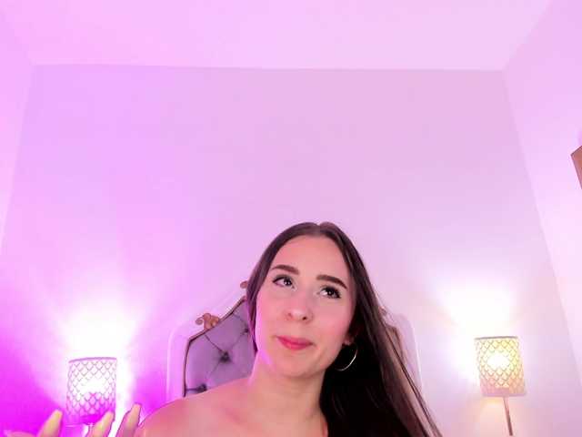 HarleyQueen666's BongaCams show and profile