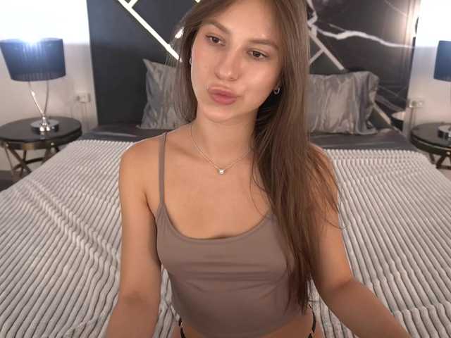 PaigePrado live cam on BongaCams