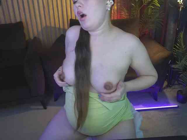 RedDoll webcam