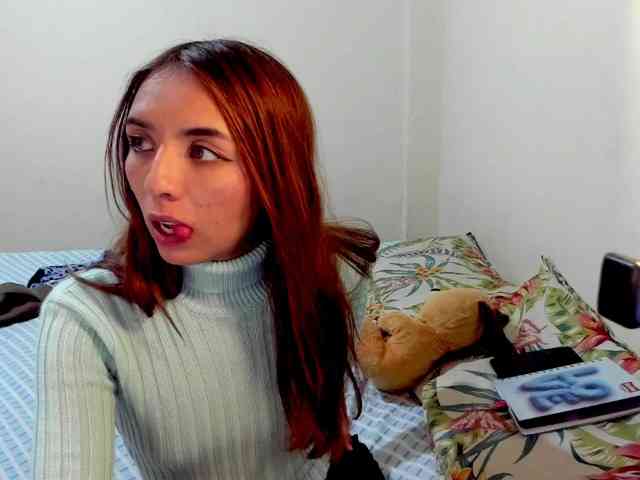 MEGANGREY21 webcam