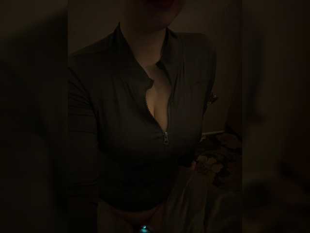 Vasilisa2007 live cam on BongaCams
