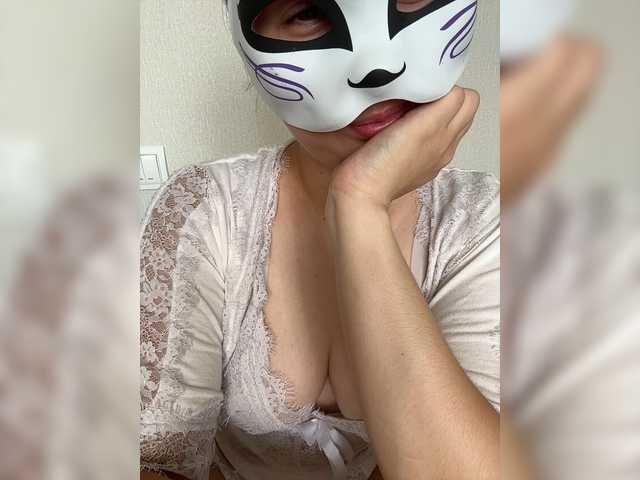Vasilisa2007 live cam on BongaCams