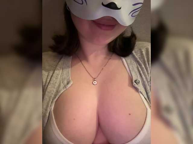 Vasilisa2007 live cam on BongaCams